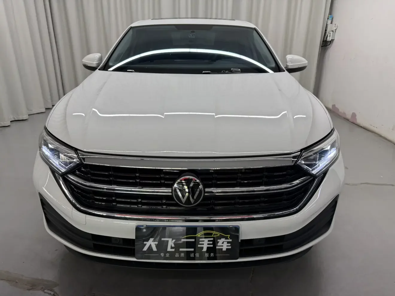 Volkswagen Sagitar