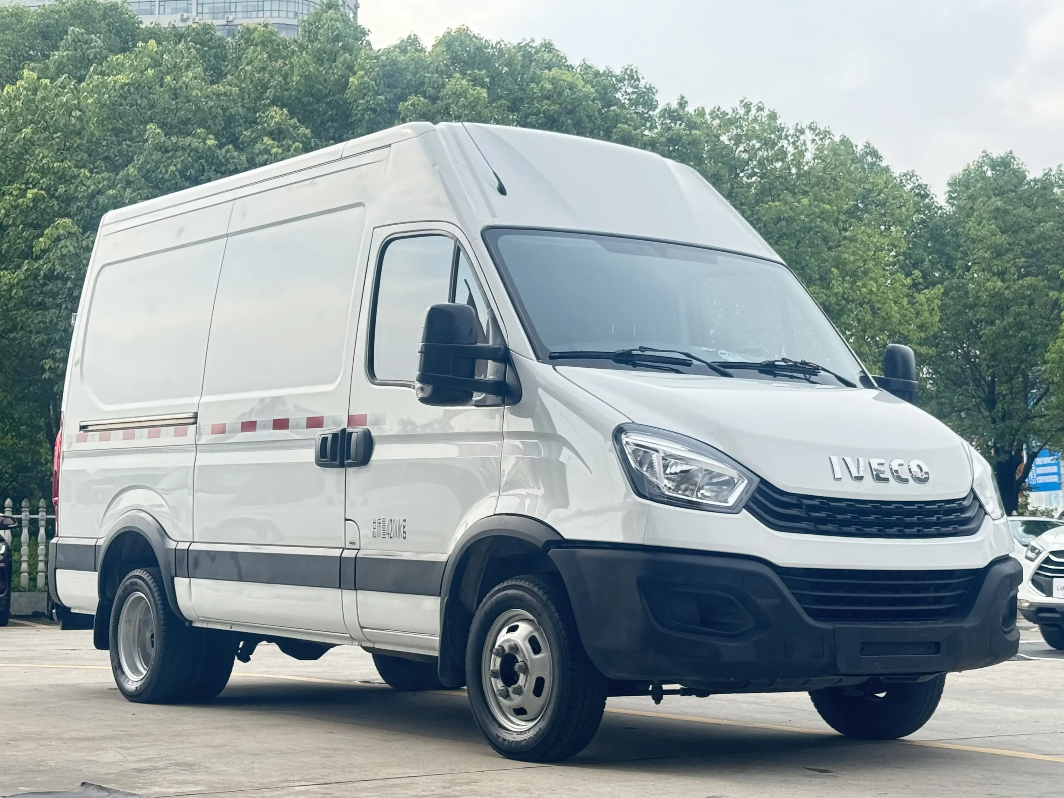 Iveco Wolfson