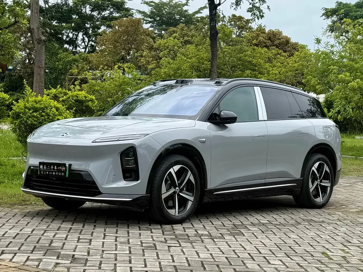 NIO ES6