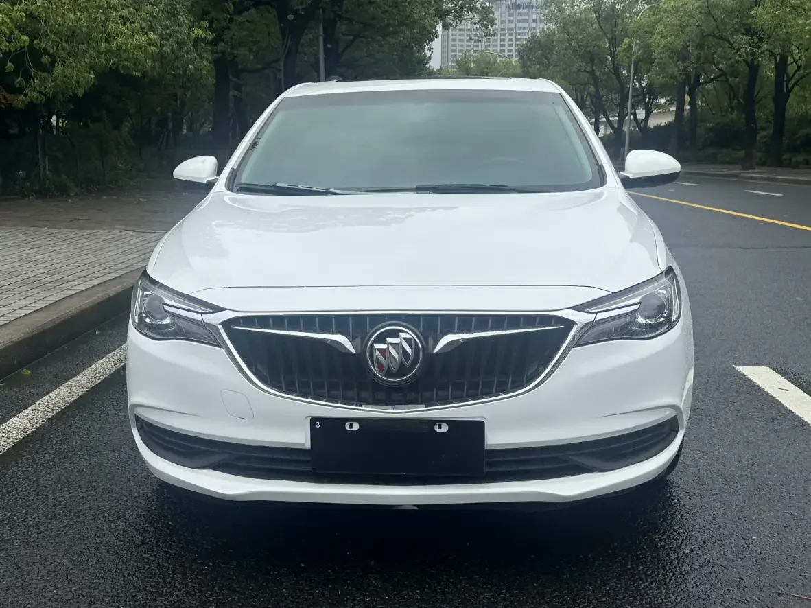 Buick Yinglang