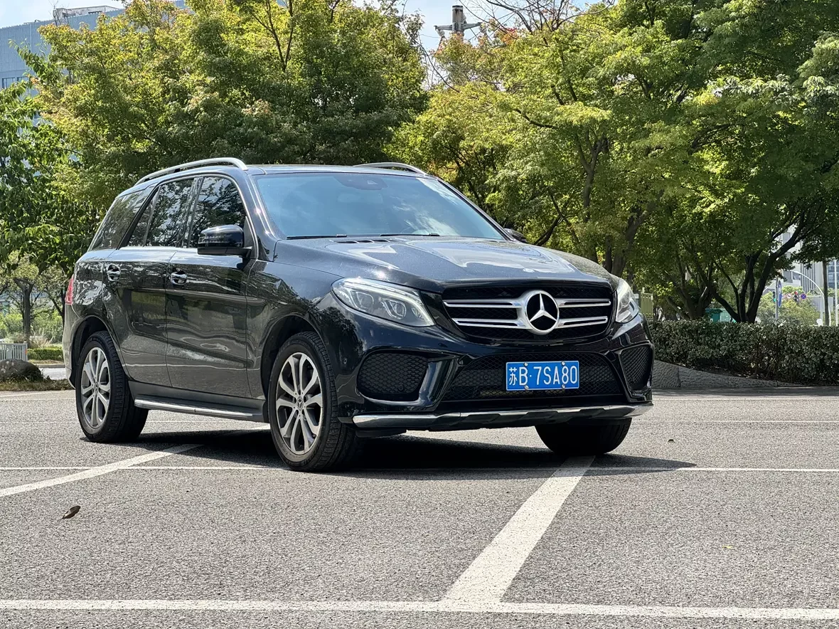 Mercedes-Benz GLE (Imported)