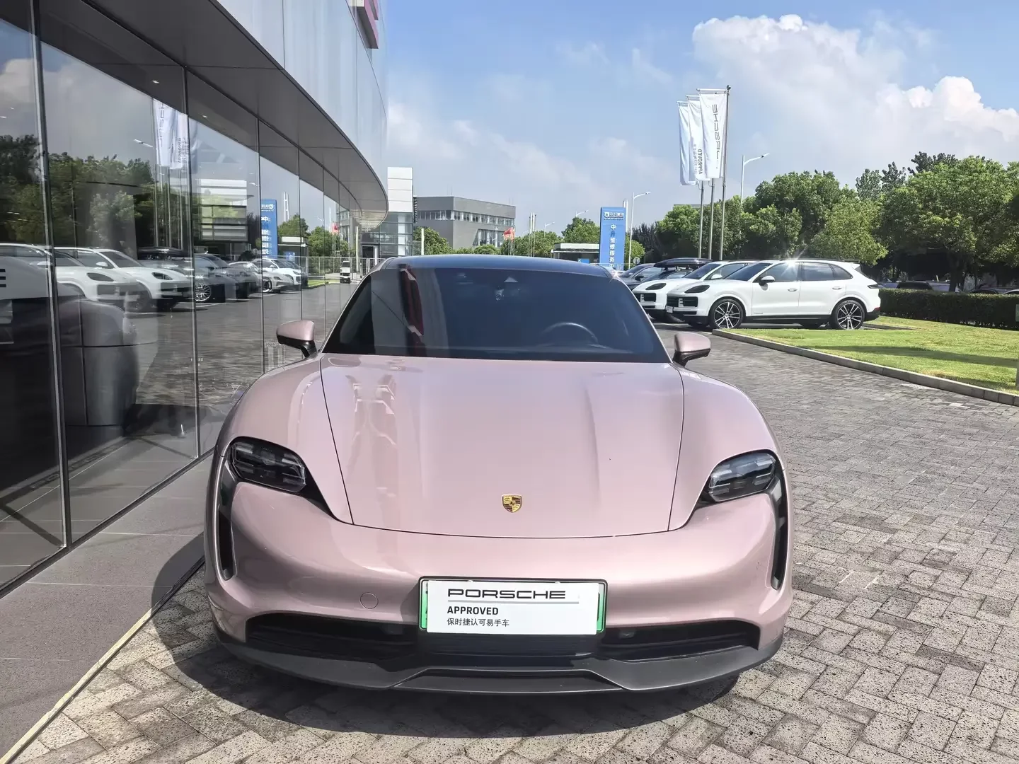 Porsche Taycan
