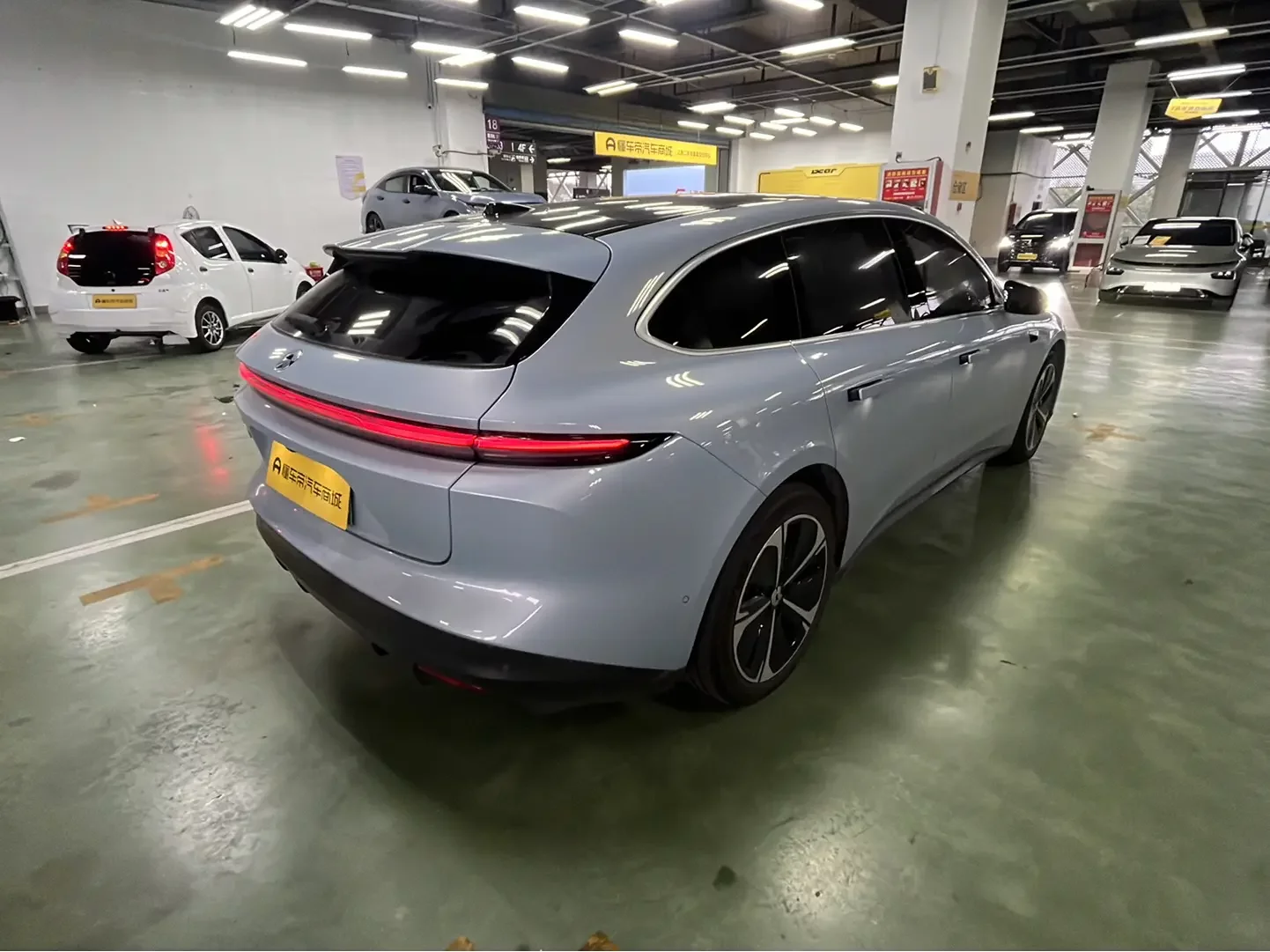 NIO ET5T