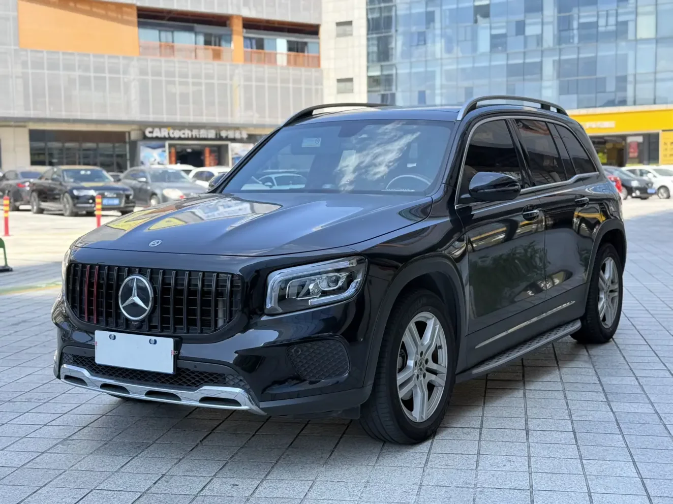 Mercedes-Benz GLB
