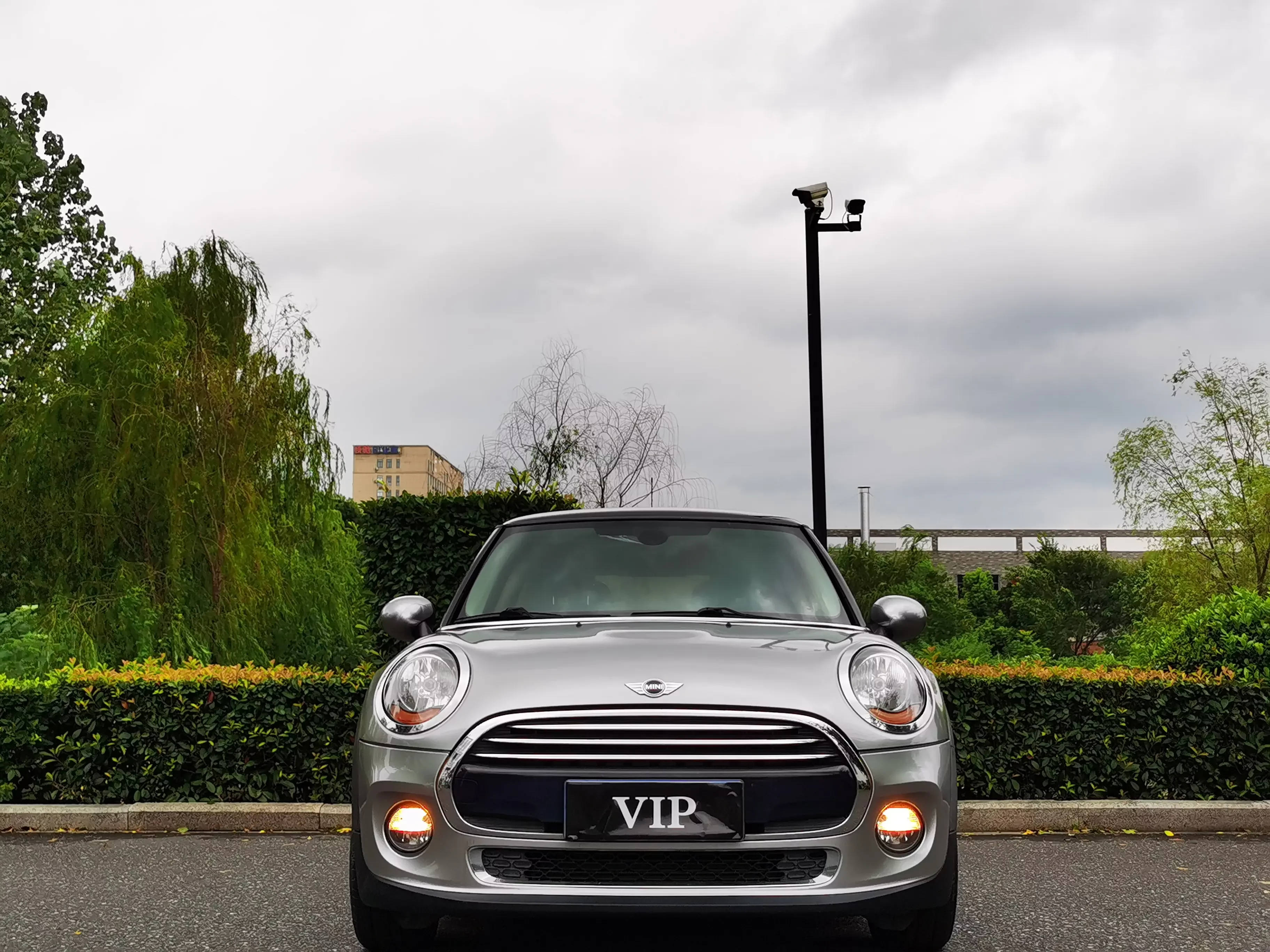 MINI 