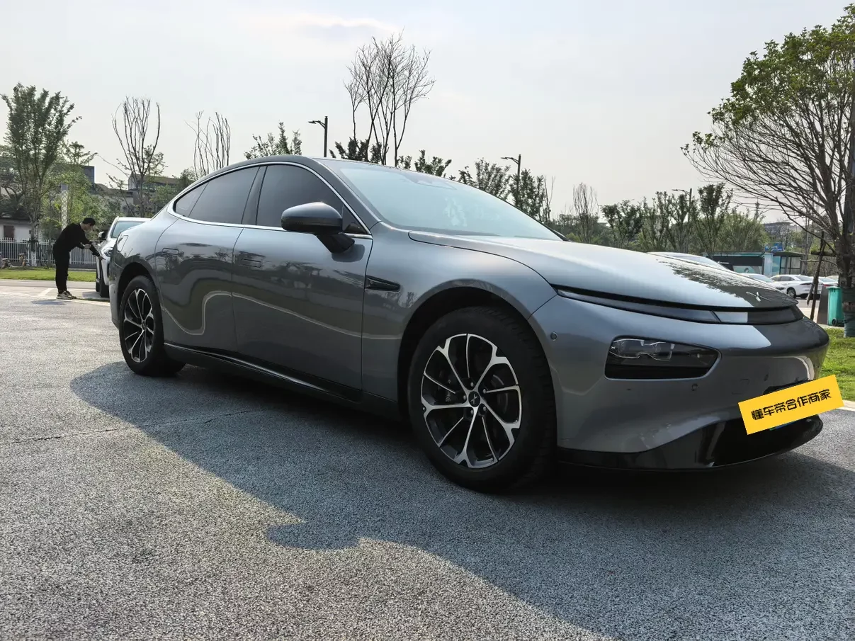 Xpeng P7