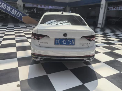 Volkswagen Sagitar