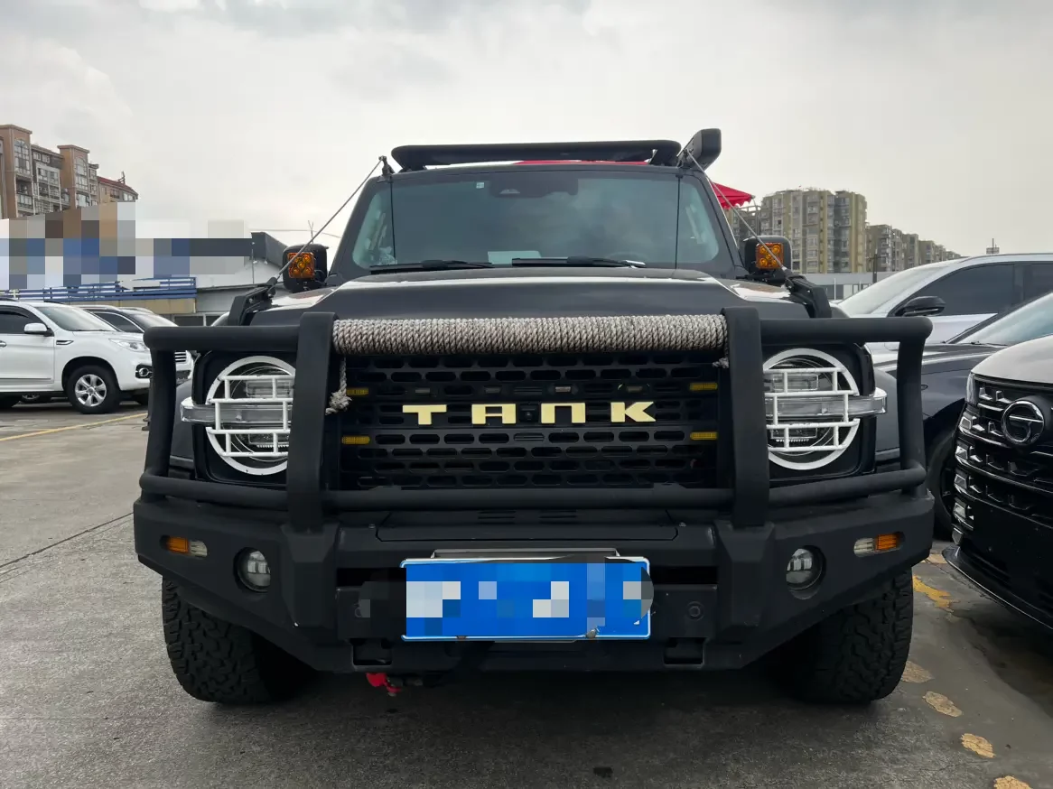 Tank 300