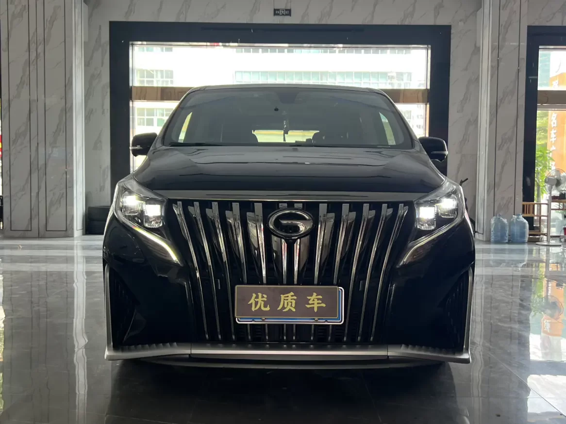 GAC Trumpchi M8