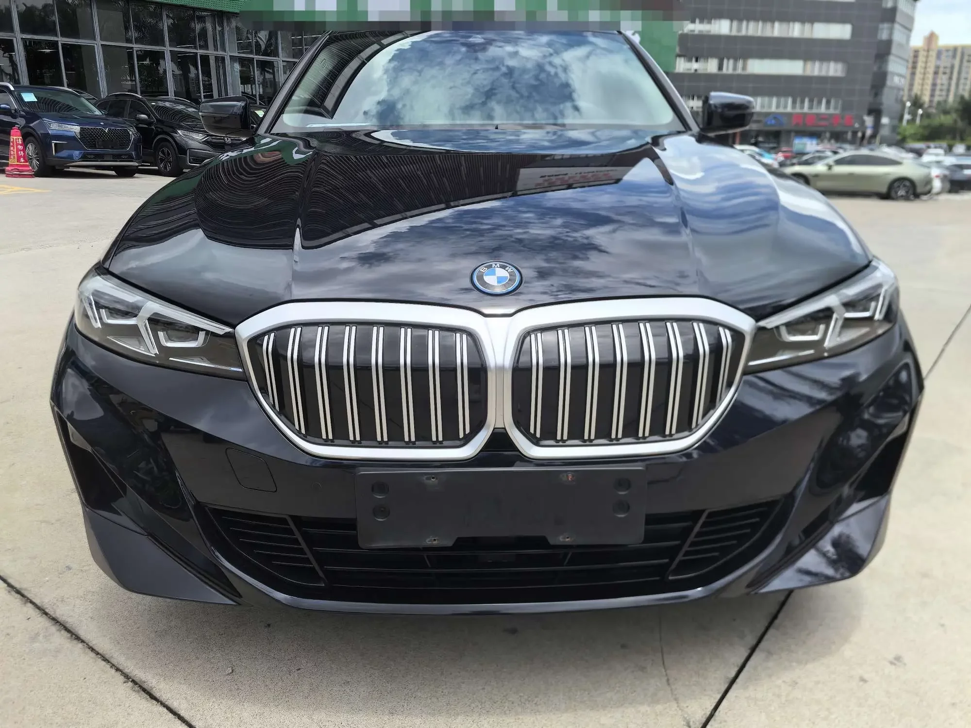 BMW i3