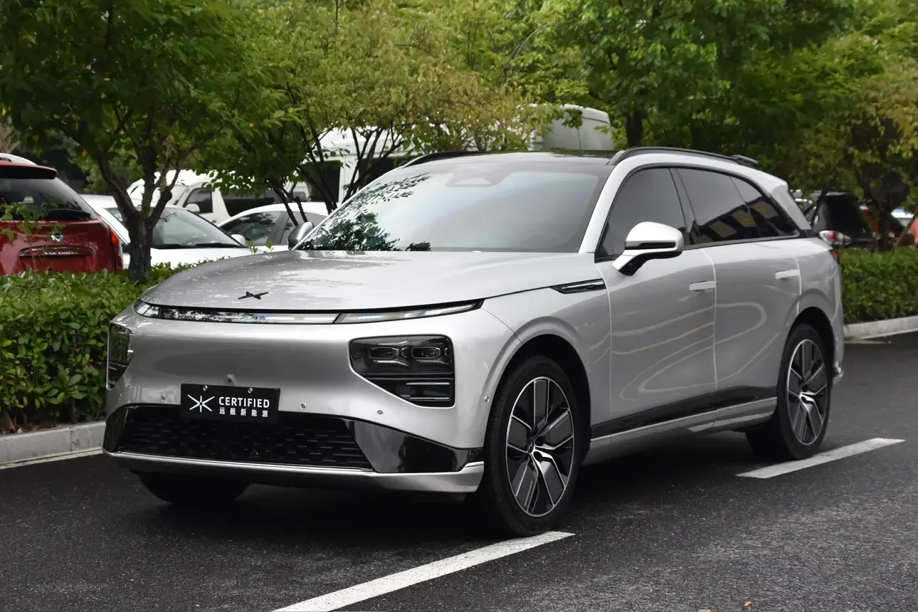 Xpeng G9