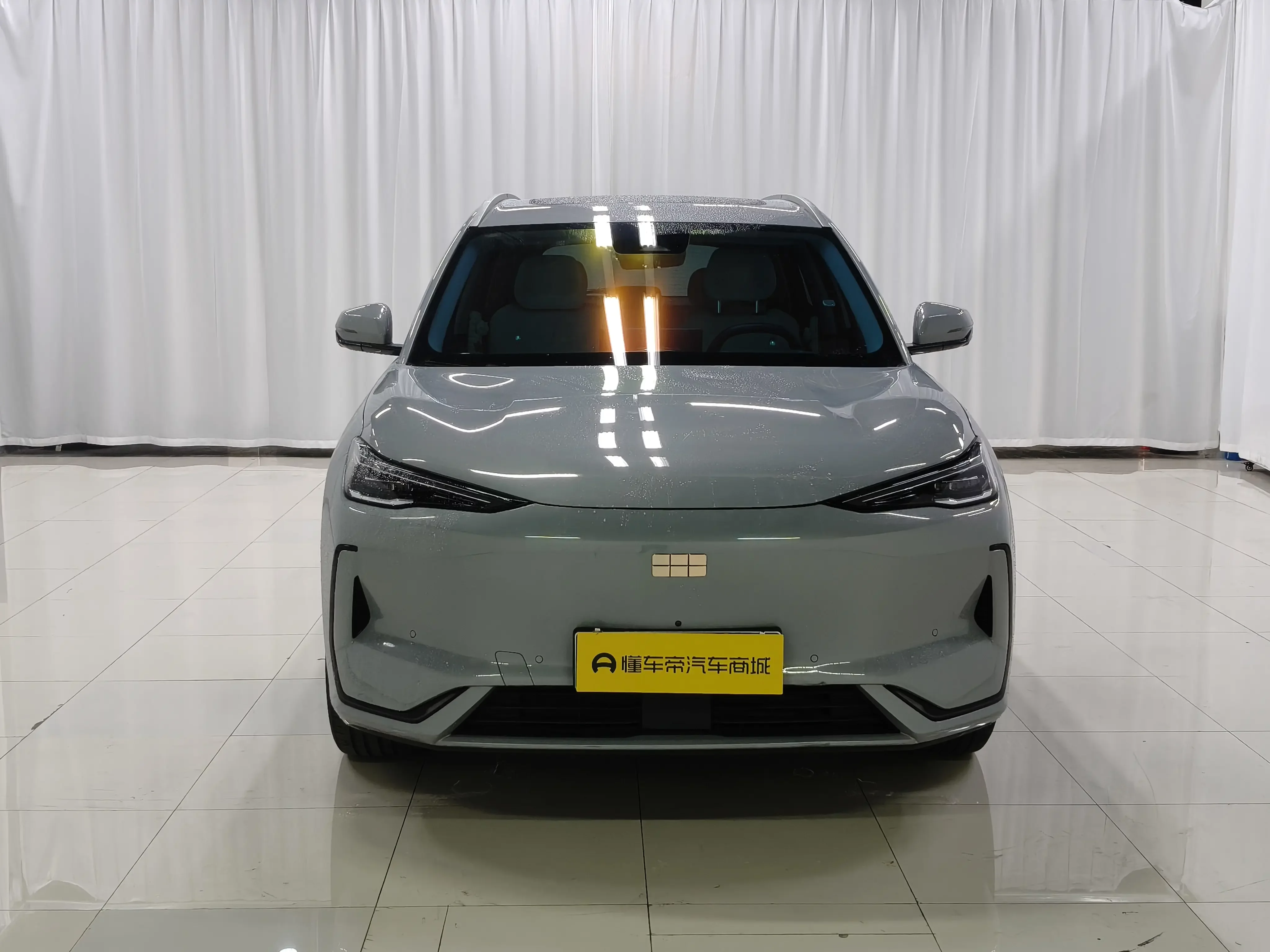 Geely Galaxy E5