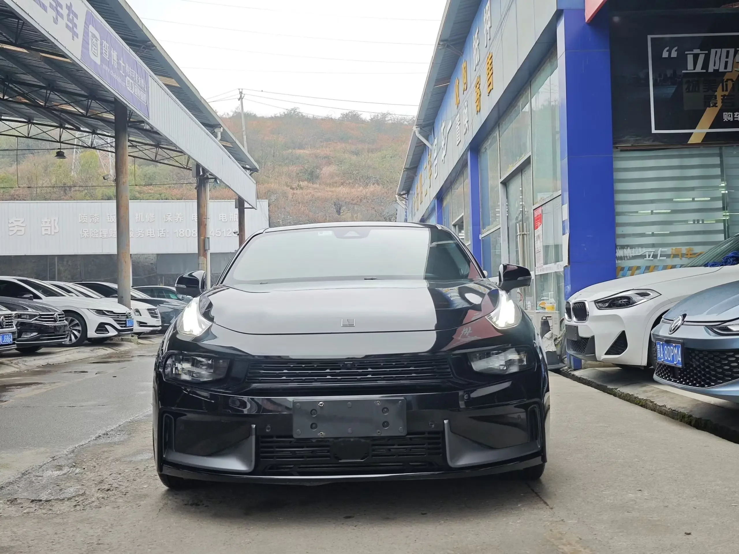 Lynk & Co 03