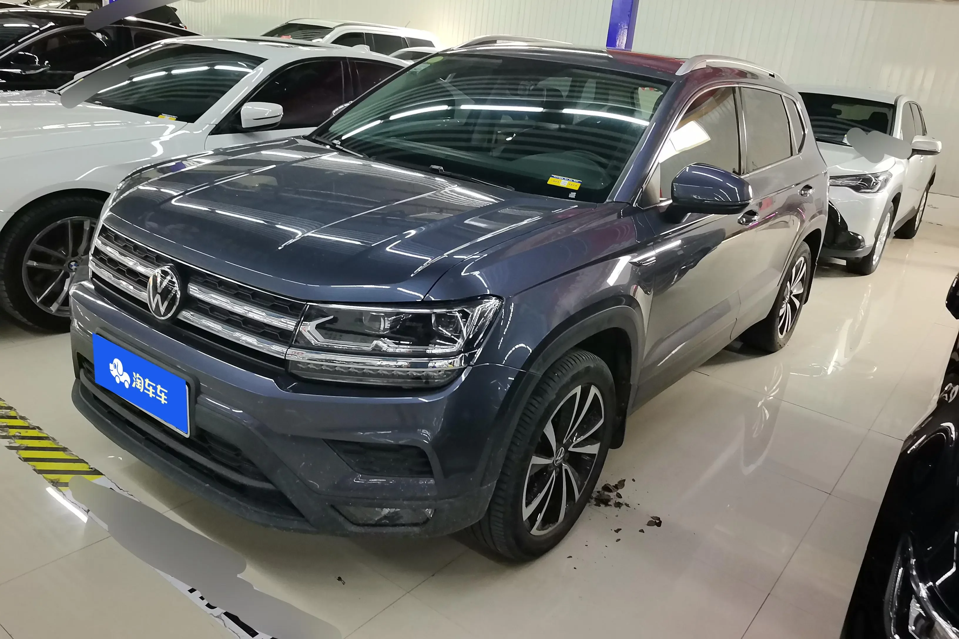 Volkswagen Tharu