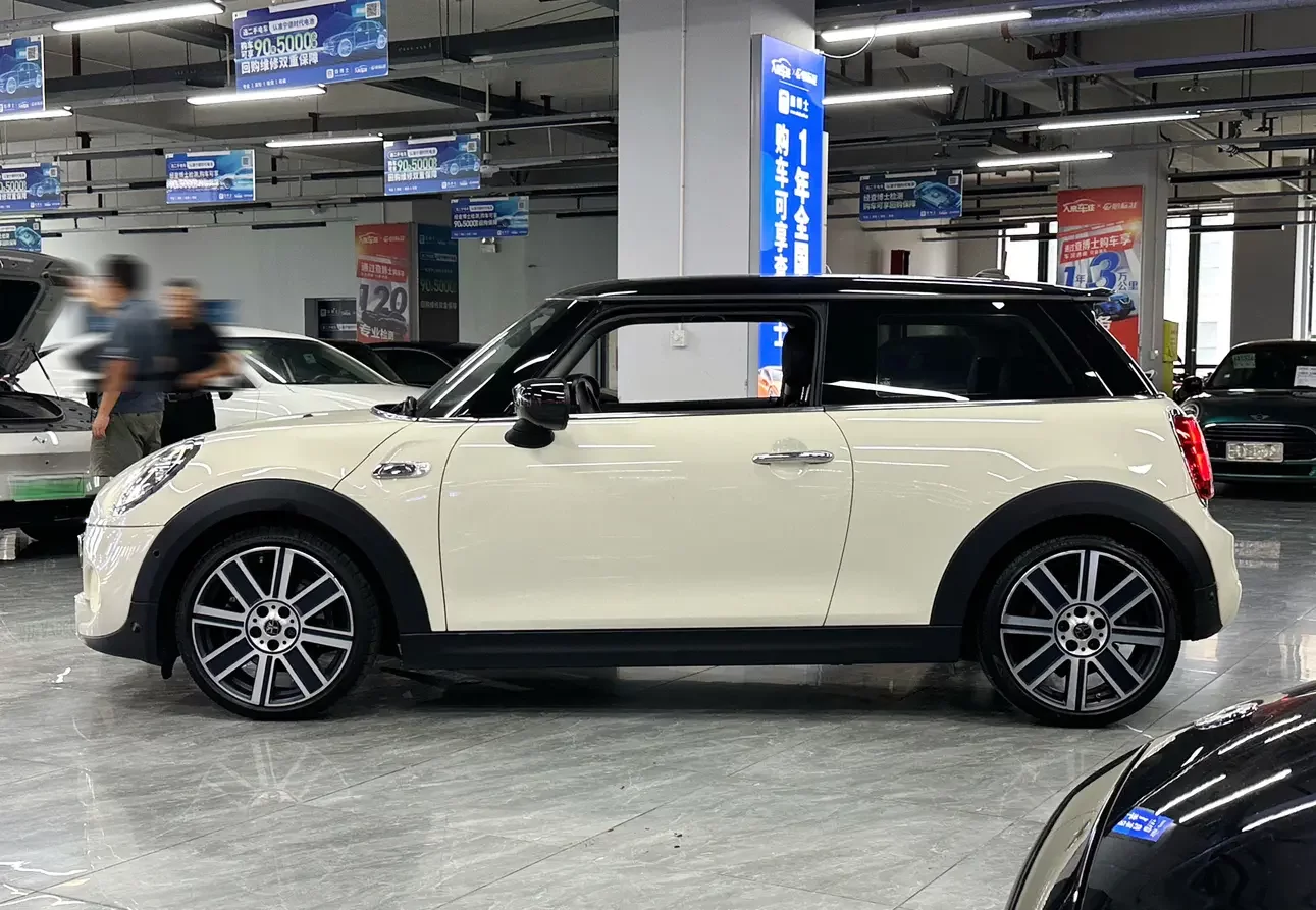 MINI MINI