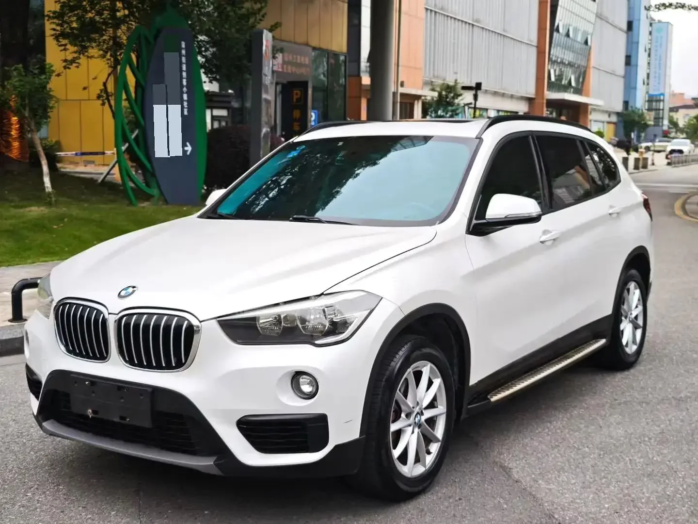 BMW X1