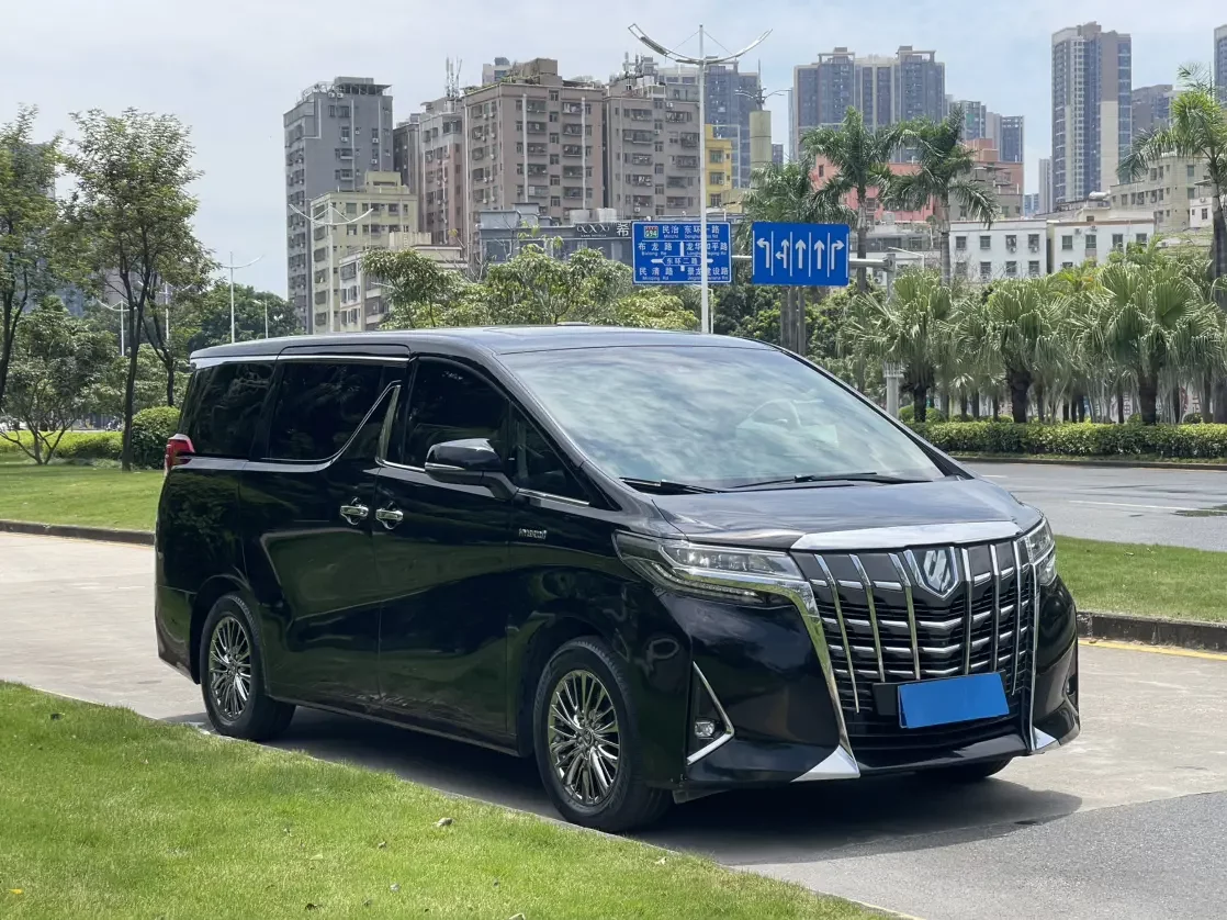 Toyota Alphard (Elfa)