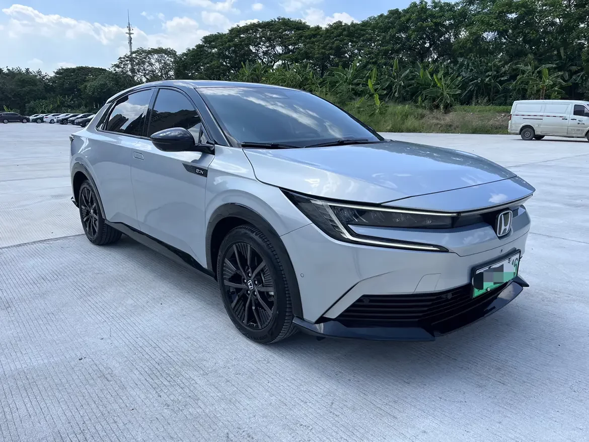 Honda e:NP2 Ji Pai 2