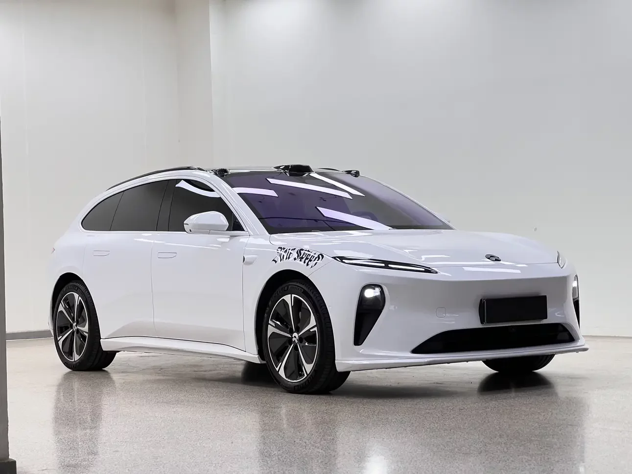 NIO ET5T