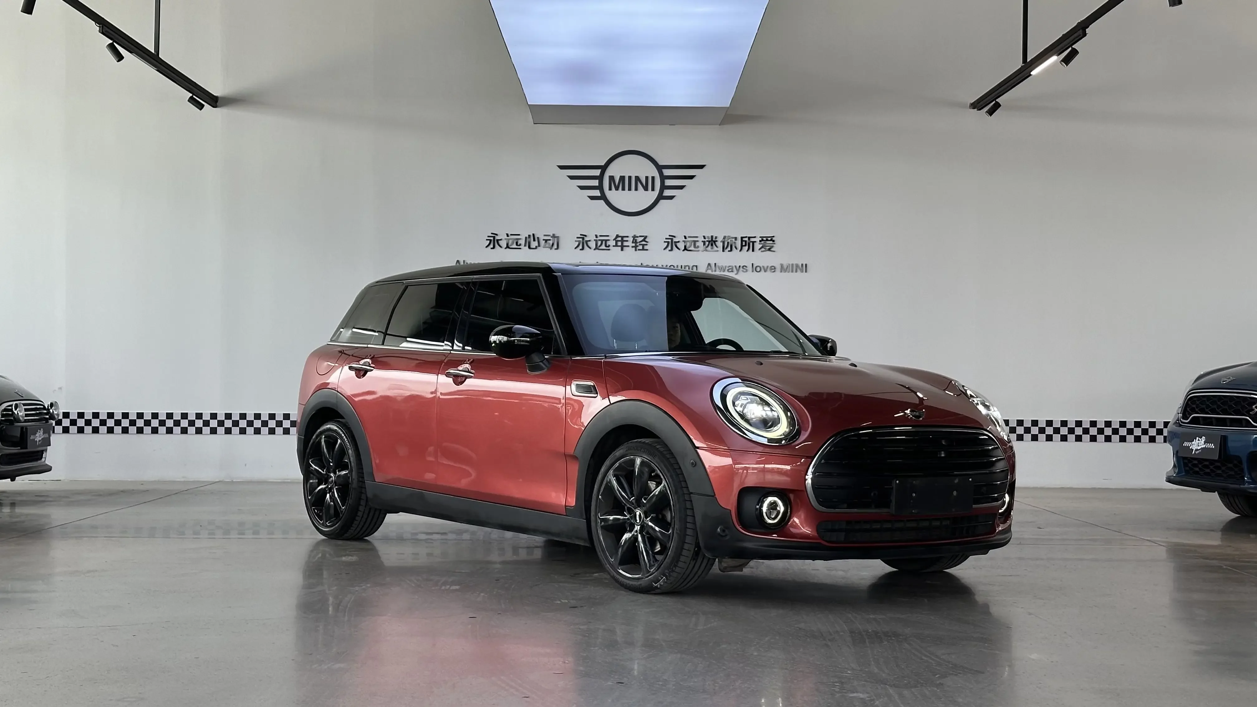 MINI CLUBMAN