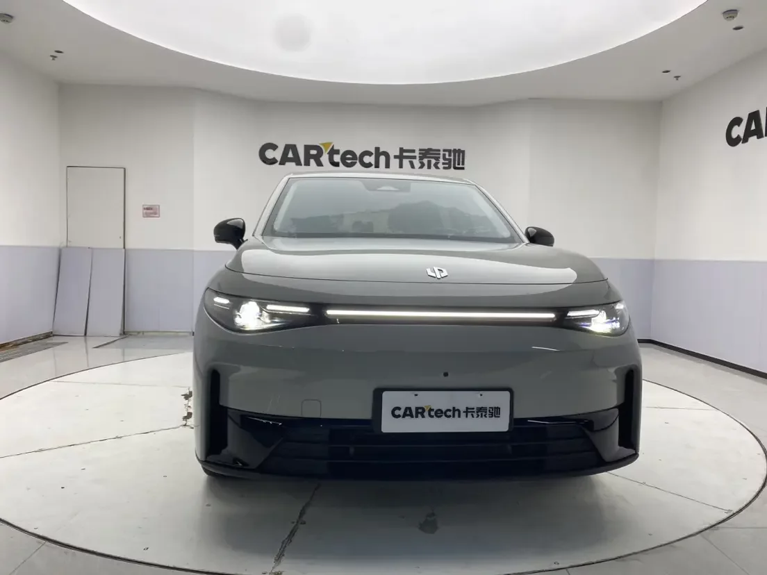Leapmotor Zero running C10