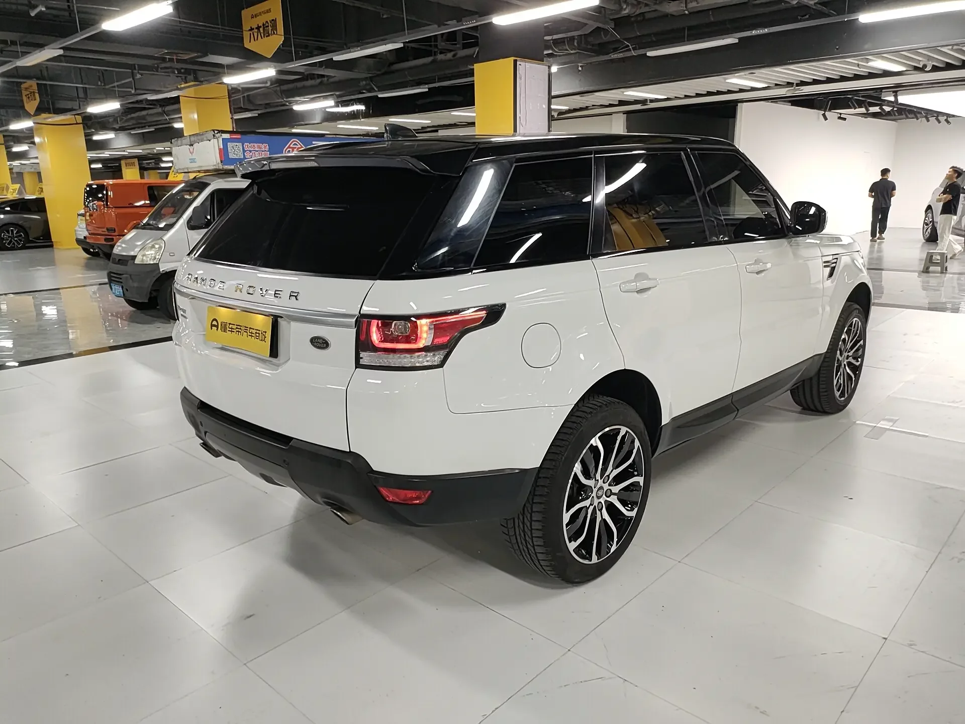 Land Rover Range Rover Sport