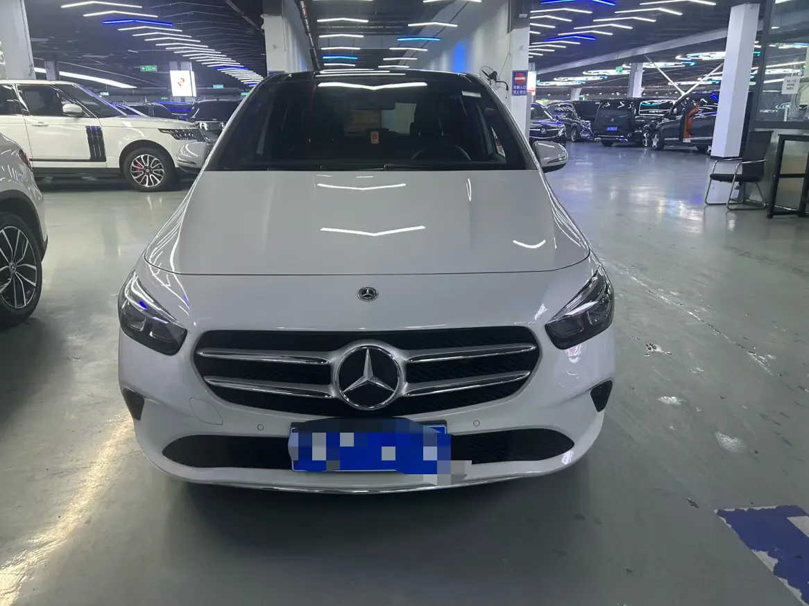 Mercedes-Benz B Class