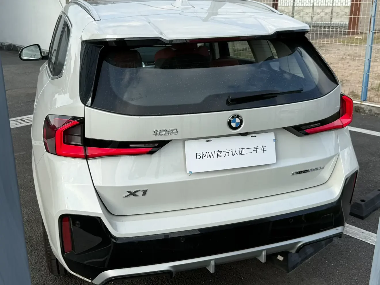 BMW X1