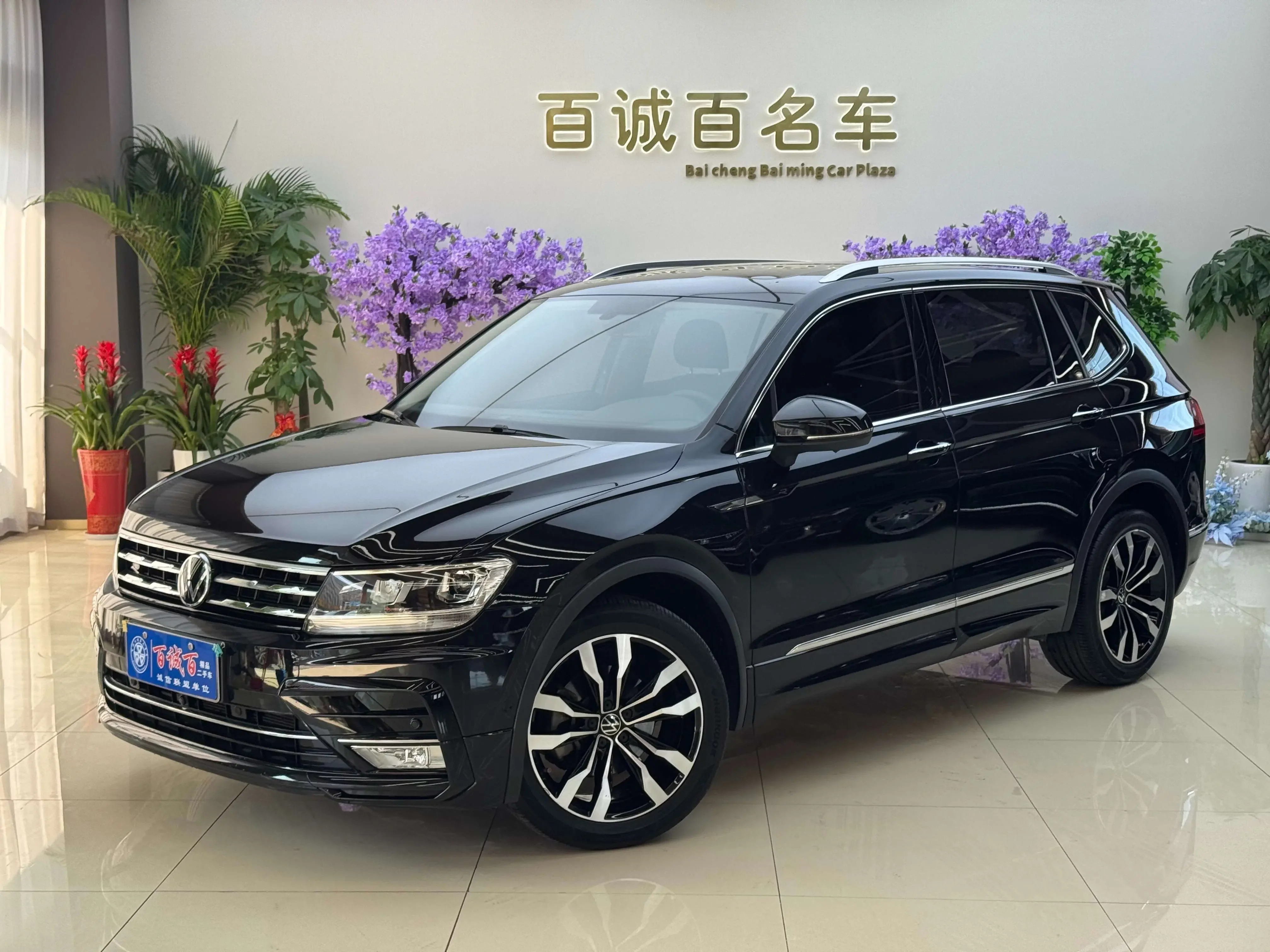 Volkswagen Tiguan L