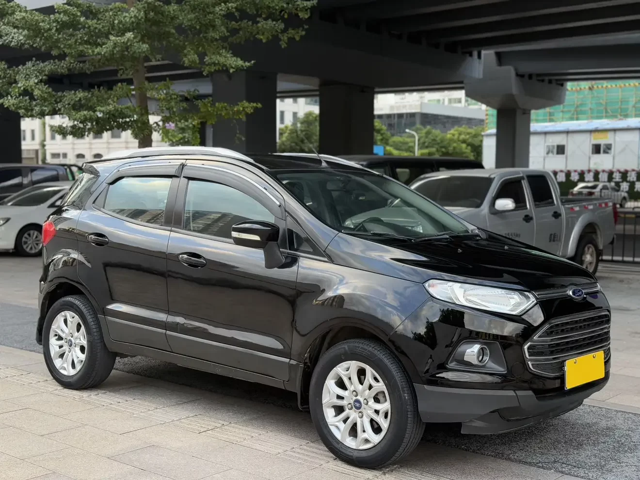 Ford Yibo