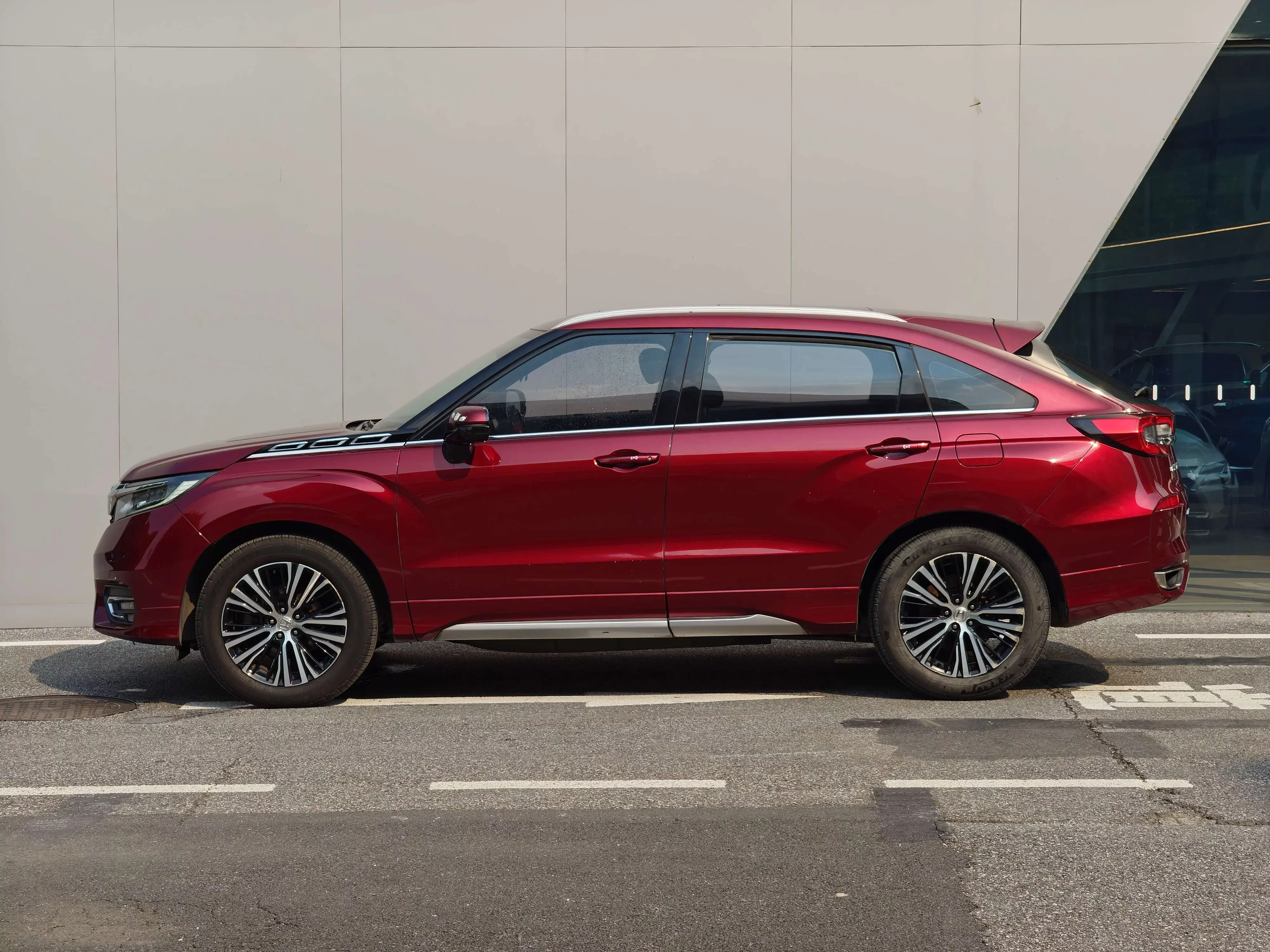 Honda Avancier (Crown Road)