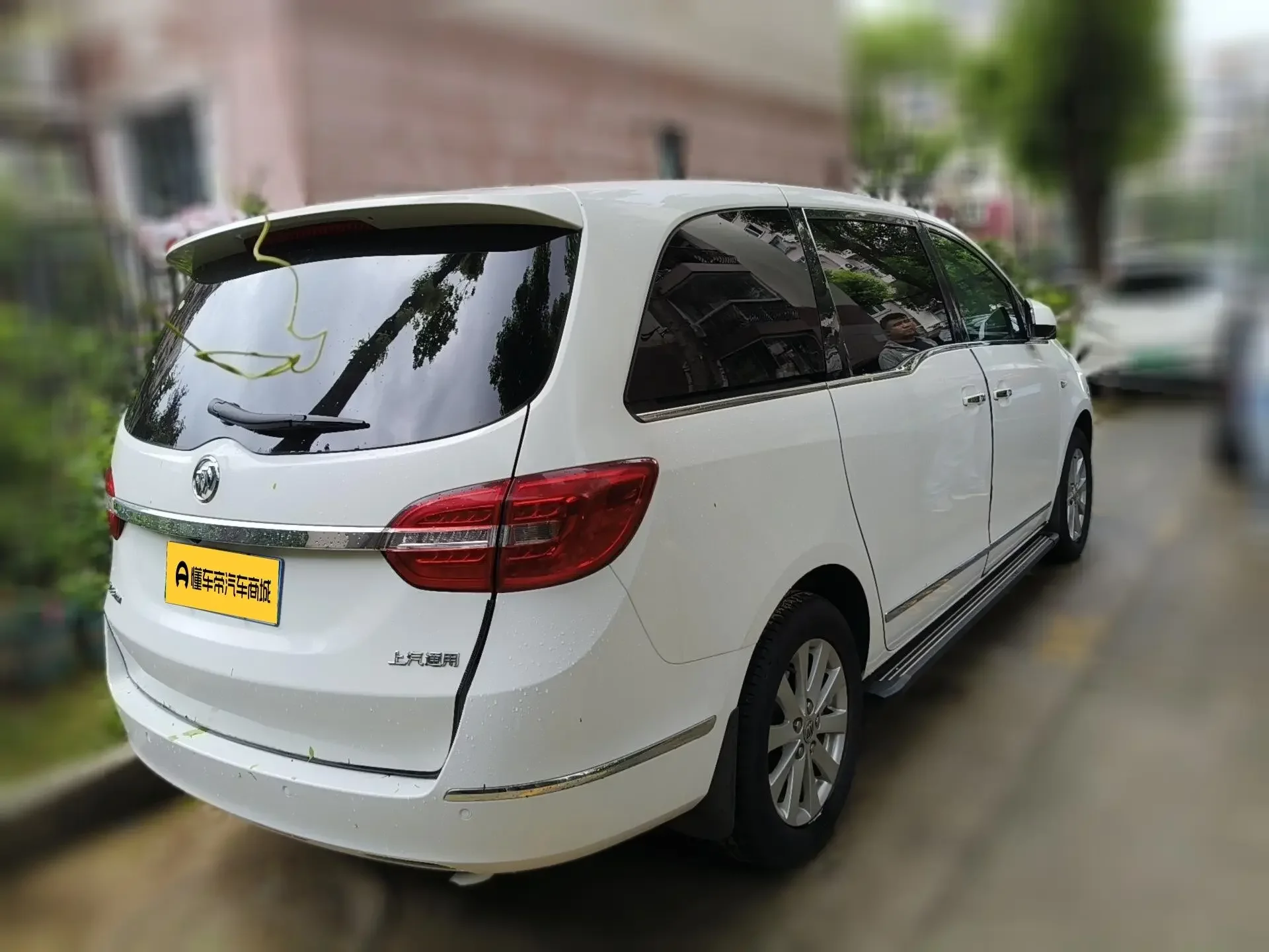 Buick GL8