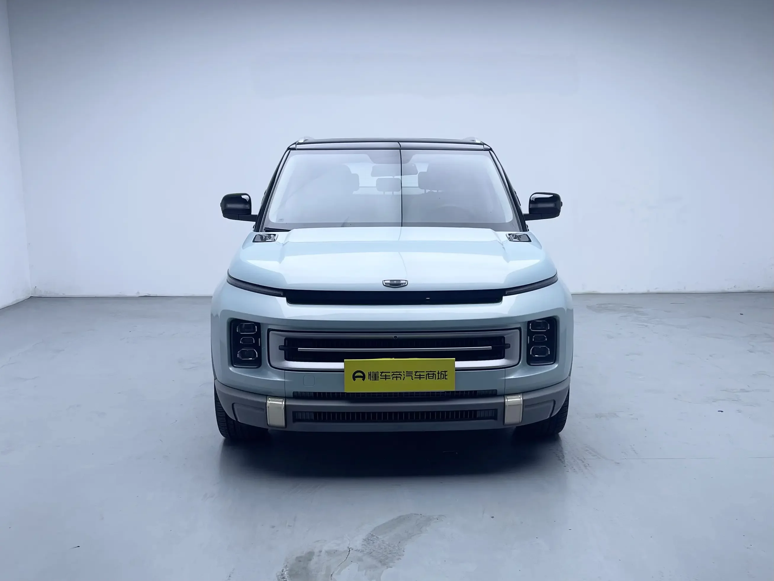Geely ICON