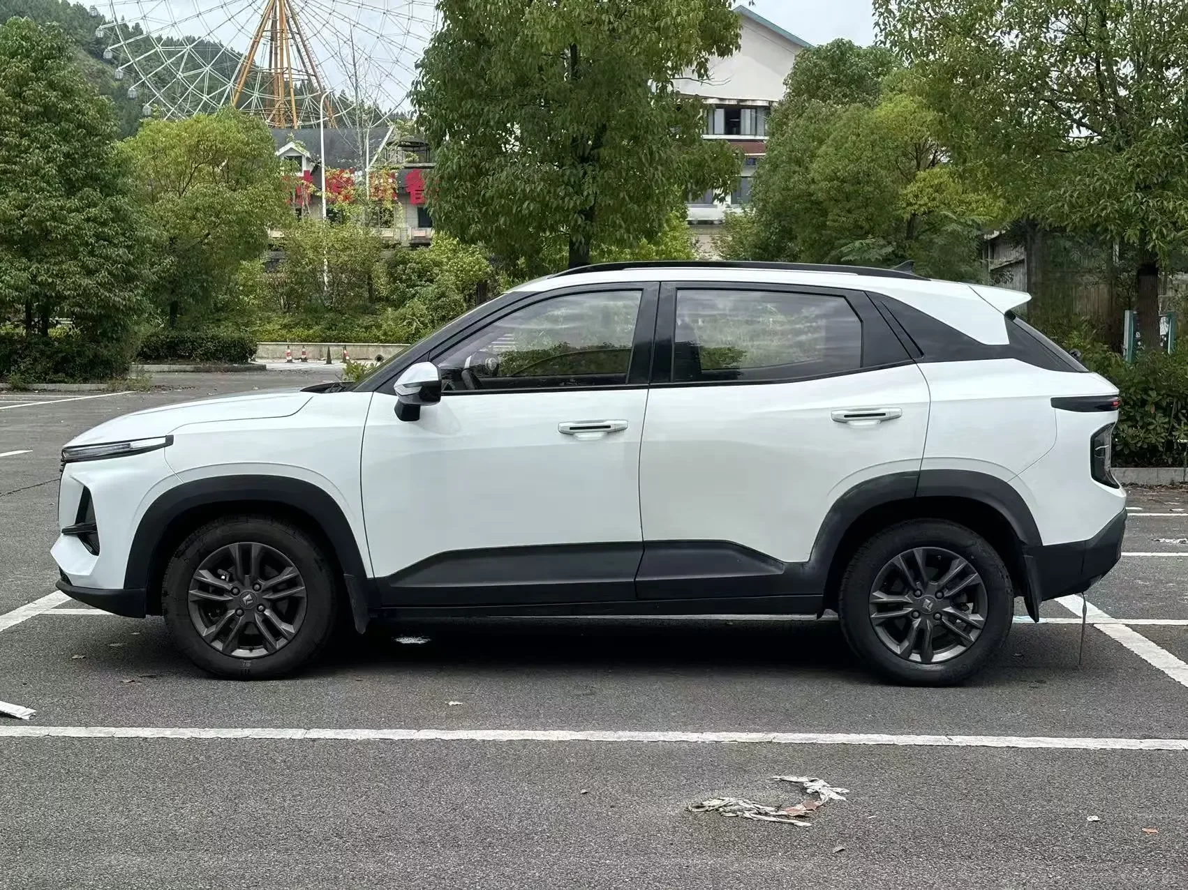 Baojun RS-3