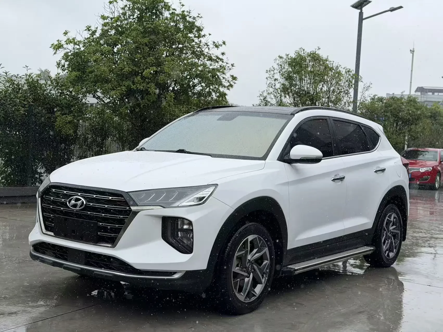 Hyundai Tucson L (Tucson)
