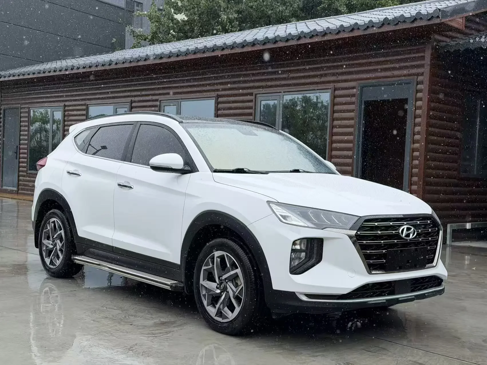 Hyundai Tucson L (Tucson)