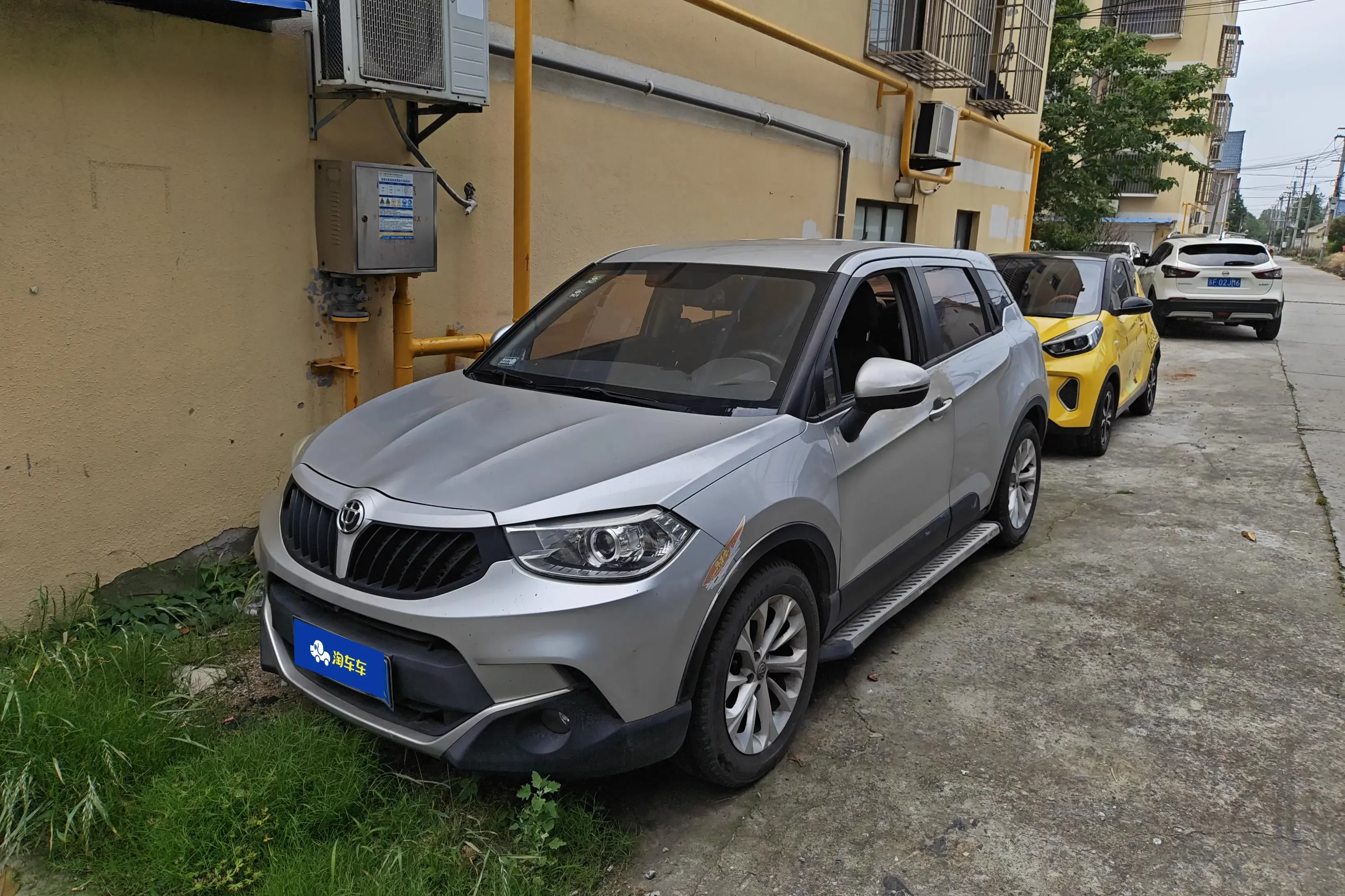 Brilliance China V3
