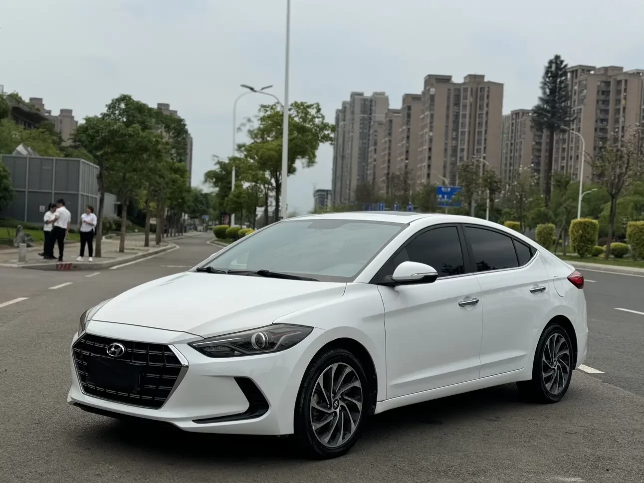 Hyundai lead