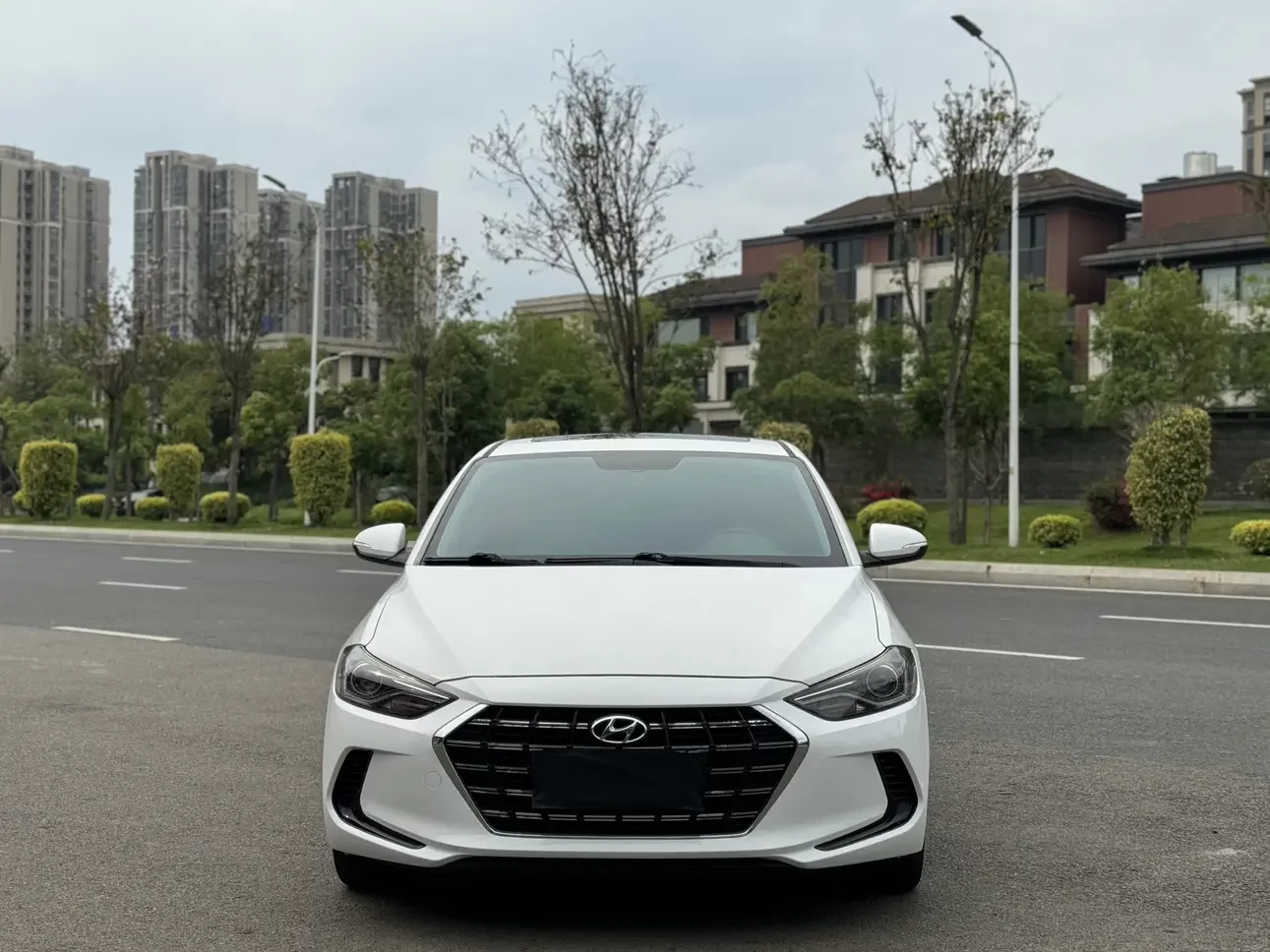 Hyundai lead