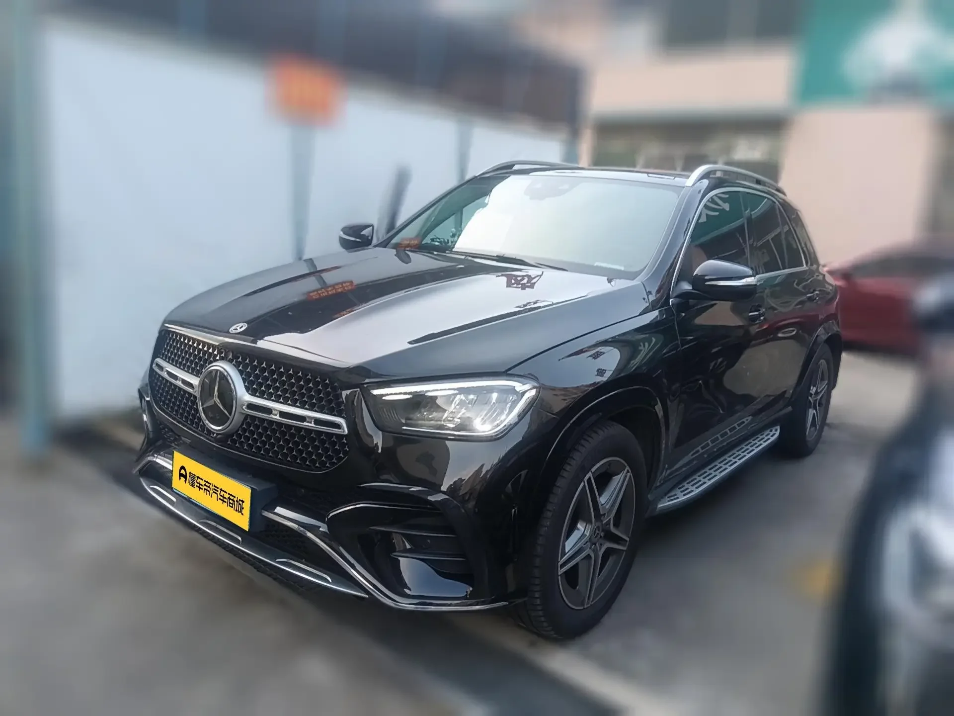 Mercedes-Benz GLE (Imported)