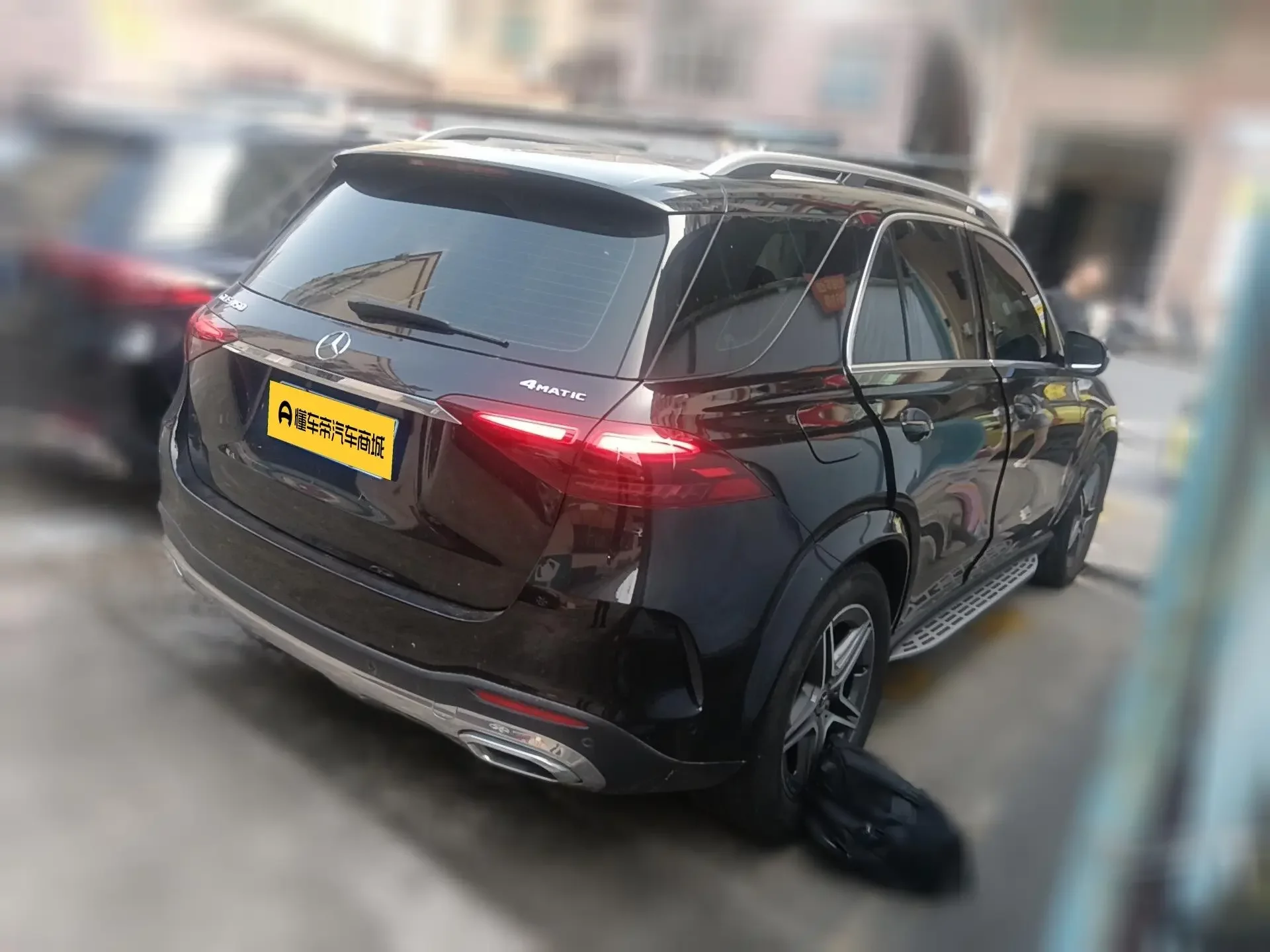 Mercedes-Benz GLE (Imported)