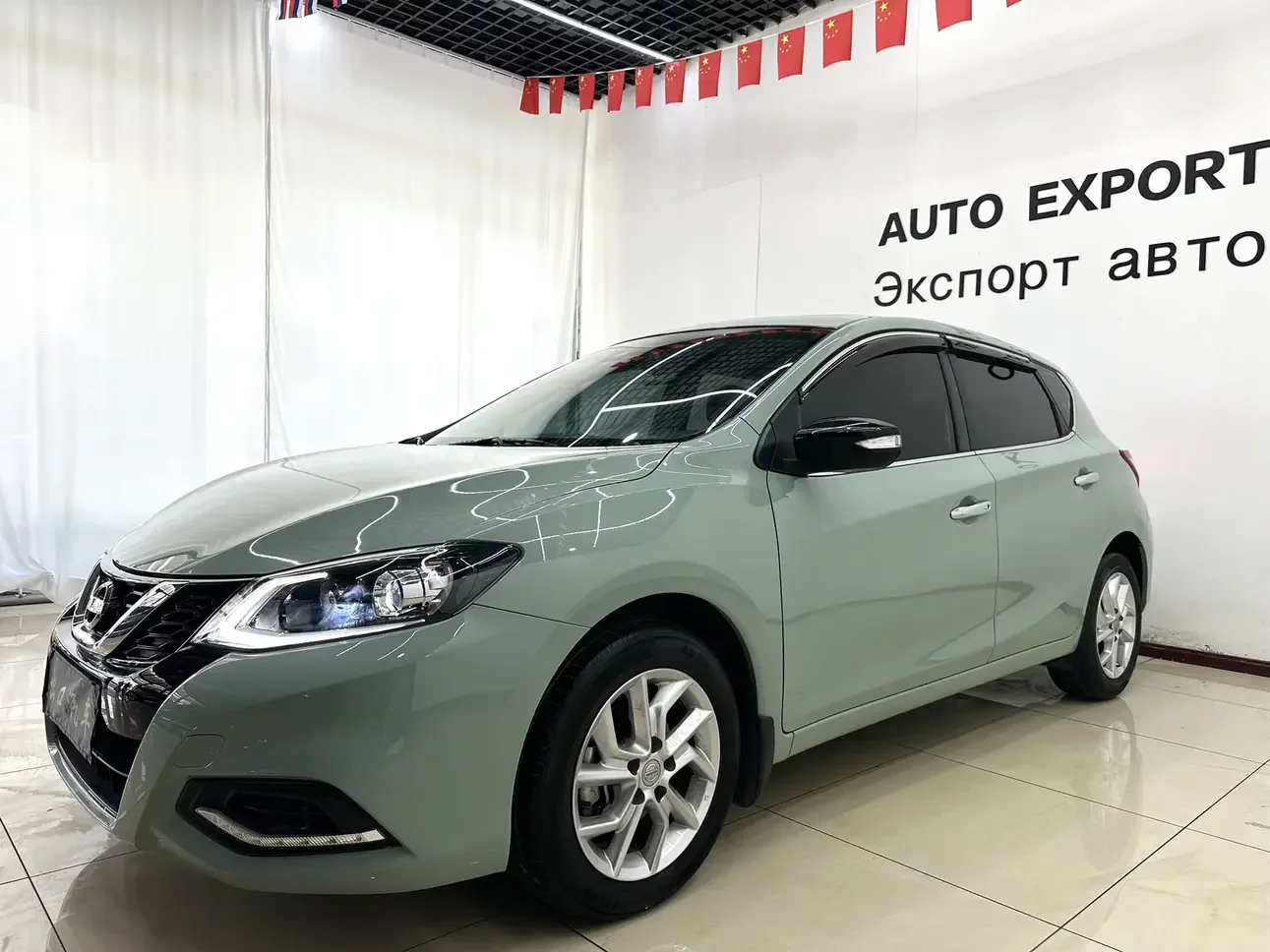 Nissan Tiida