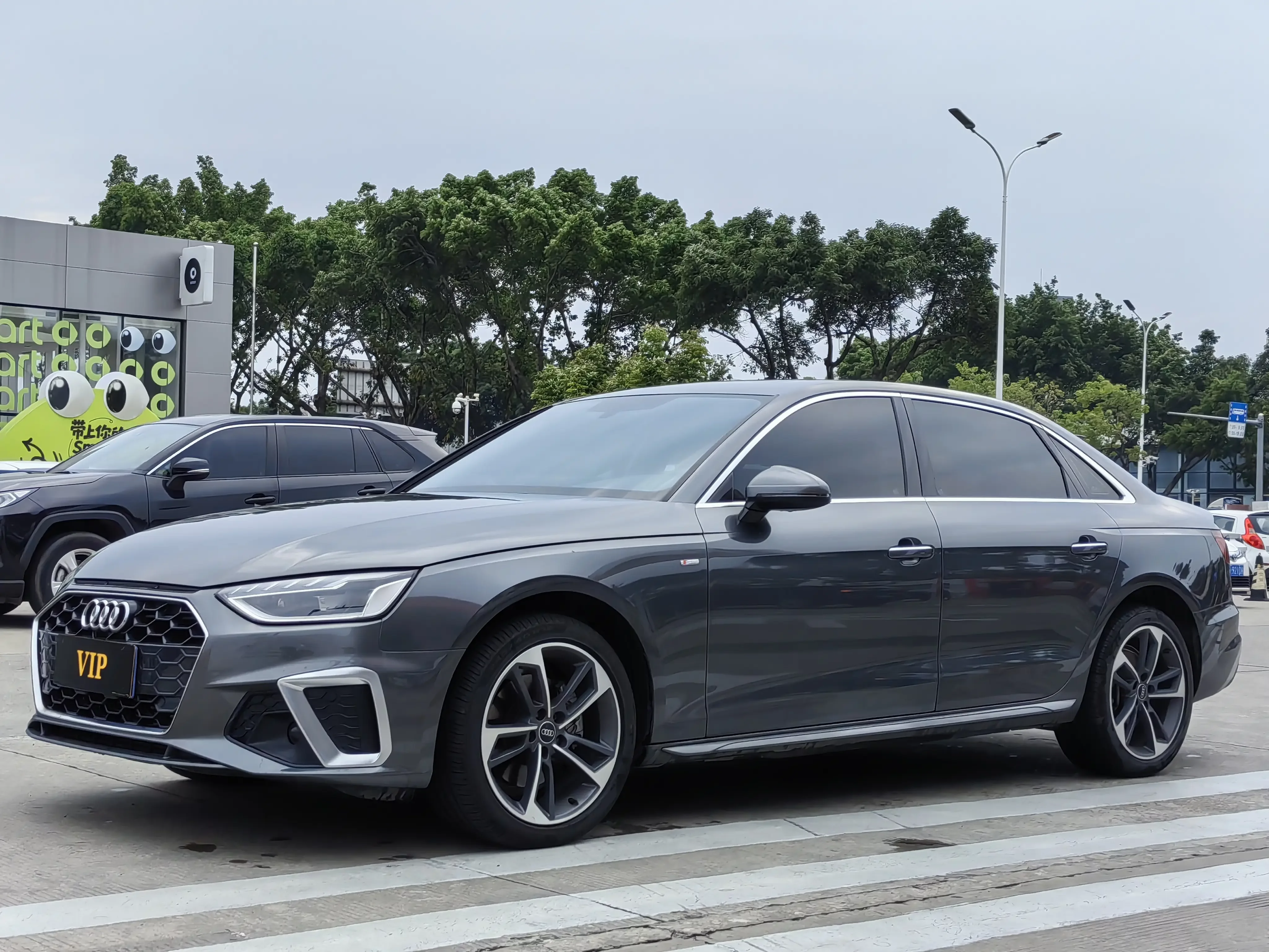 Audi A4L