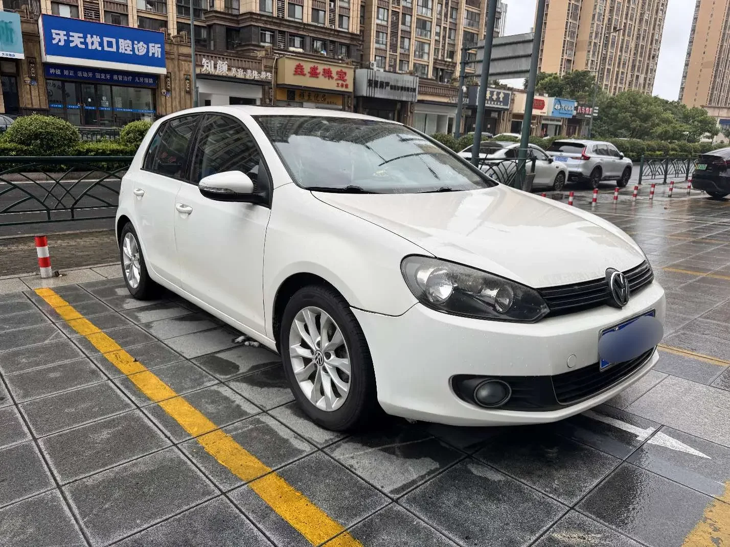 Volkswagen golf