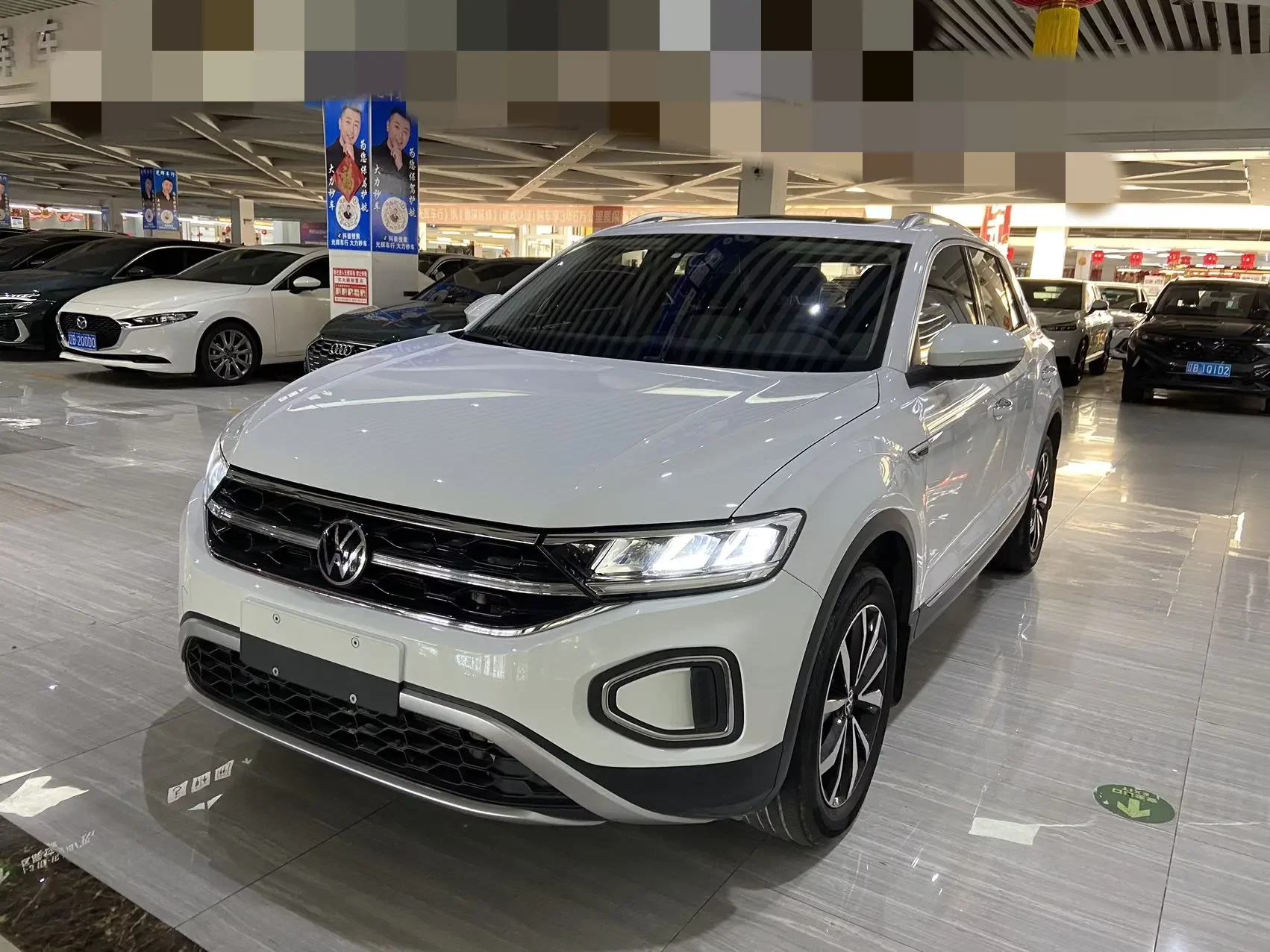 VOLKSWAGEN T-ROC