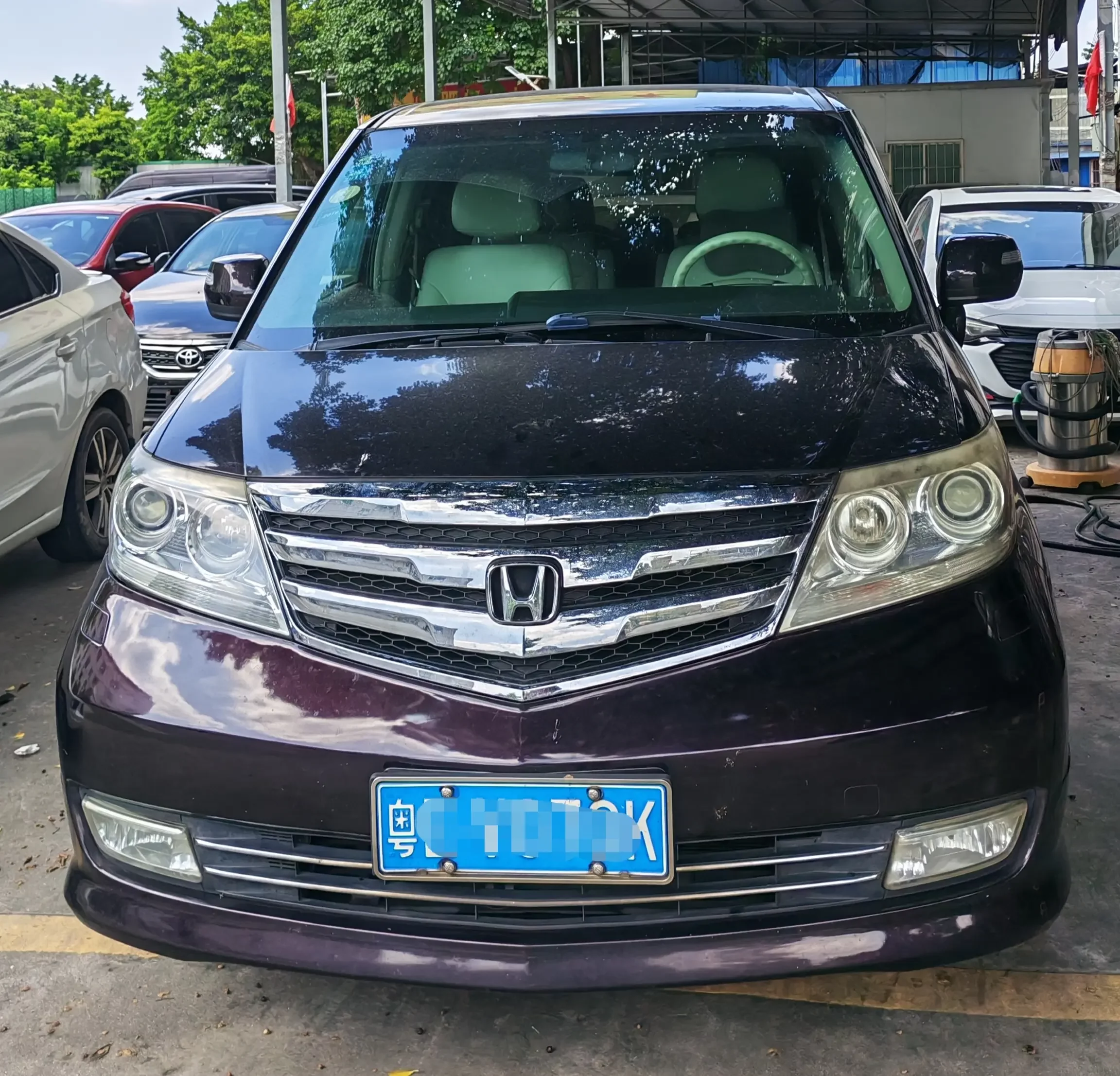 Honda Elysion (Alison)