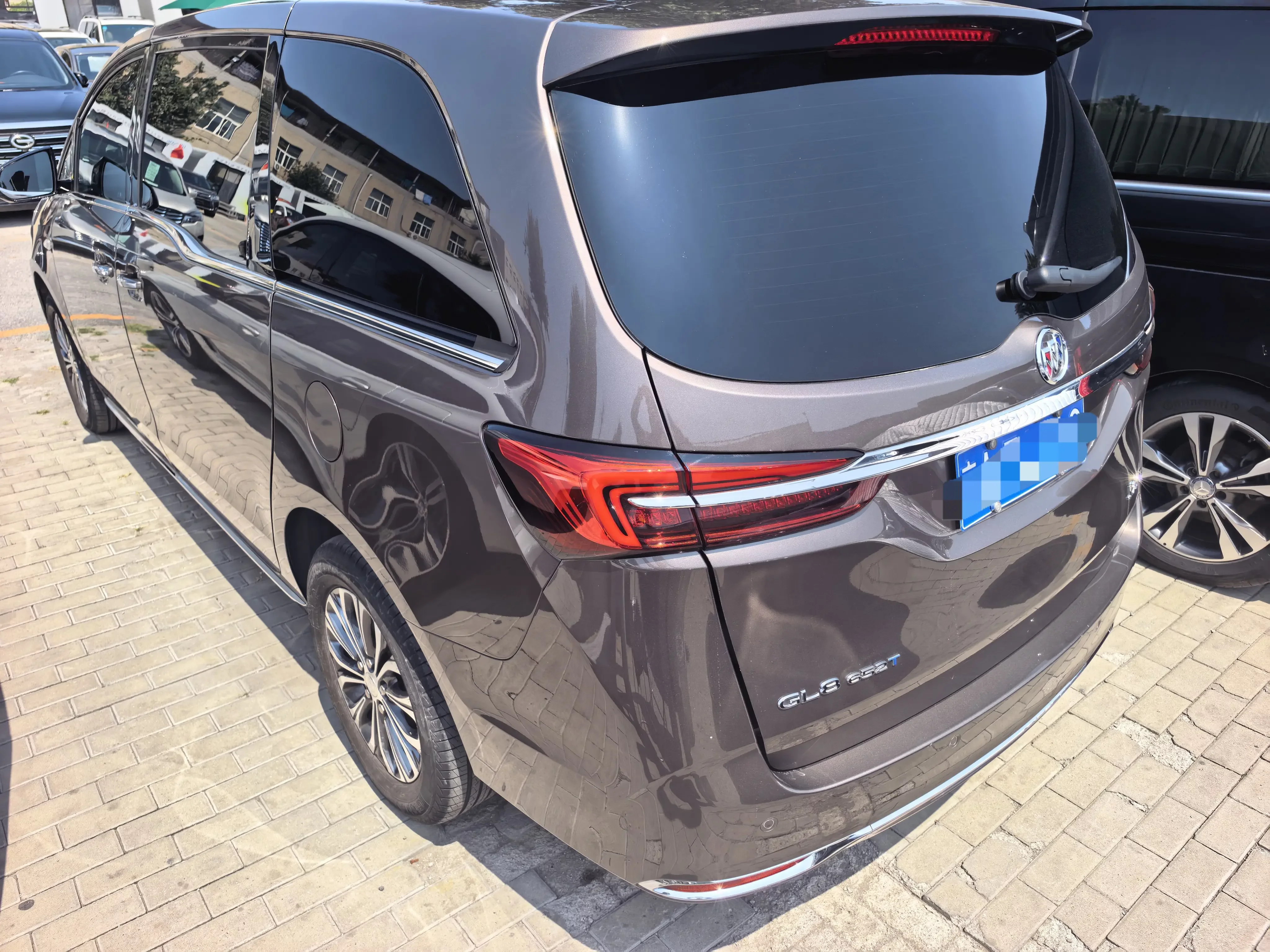 Buick GL8