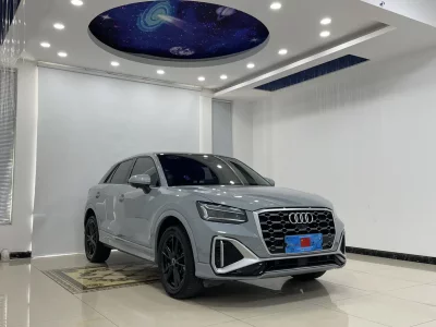 Audi Q2L