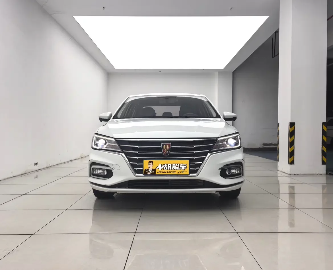 Roewe i5