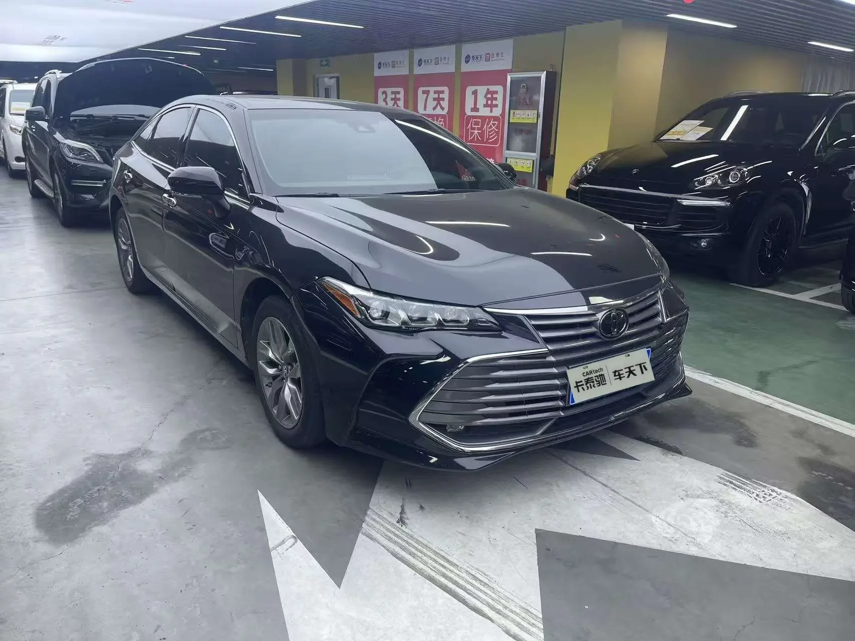 Toyota Avalon (asian dragon)